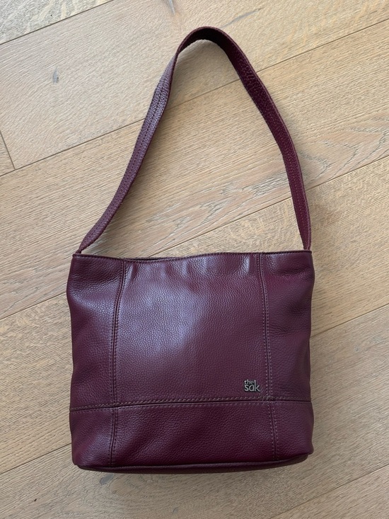 The Sak Handbags - The Sak De Young Leather Hobo Bag Black Cherry